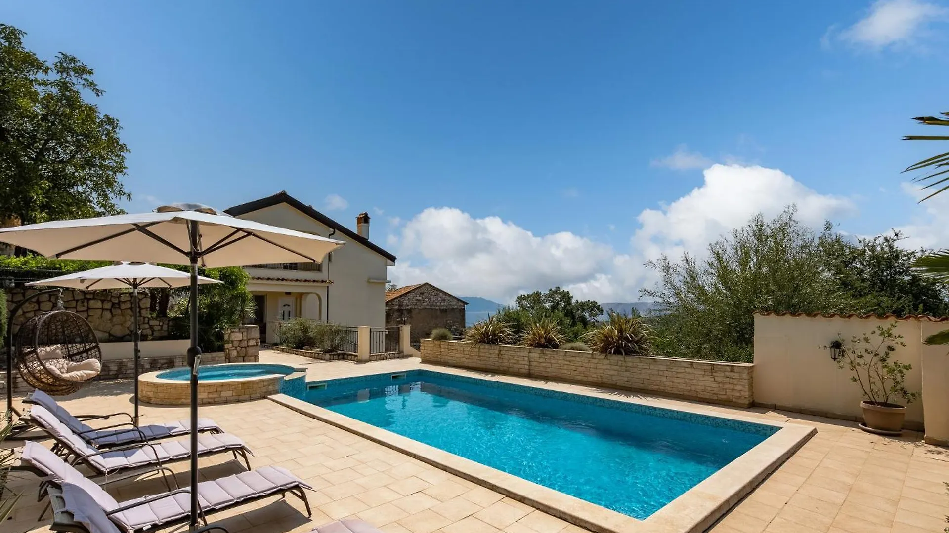 Villa Anna With Private Pool And Garden - Happy Rentals Kricina Apartment