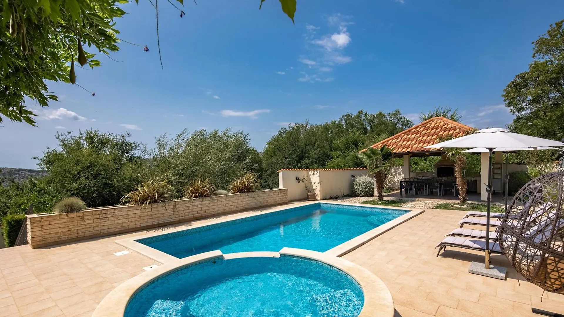 Villa Anna With Private Pool And Garden - Happy Rentals Kricina
